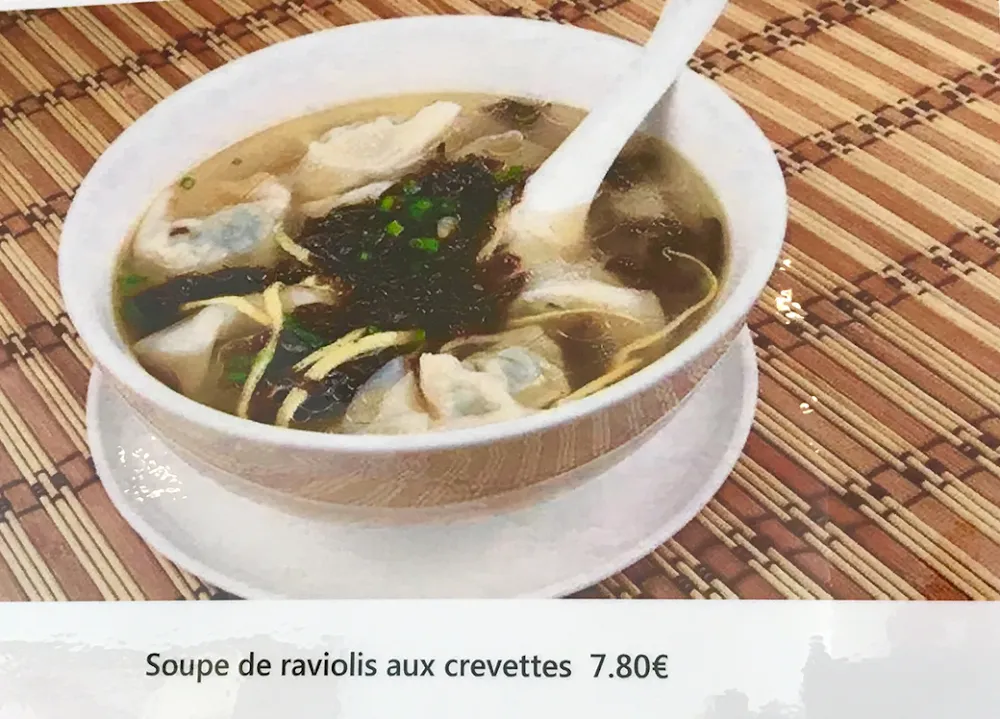 Soupe de Raviolis Aux Crevettes